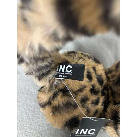 INC International Concepts Faux Fur Leopard Print Cozy Ear Muffs One Size NWT's - Picture 7 of 7